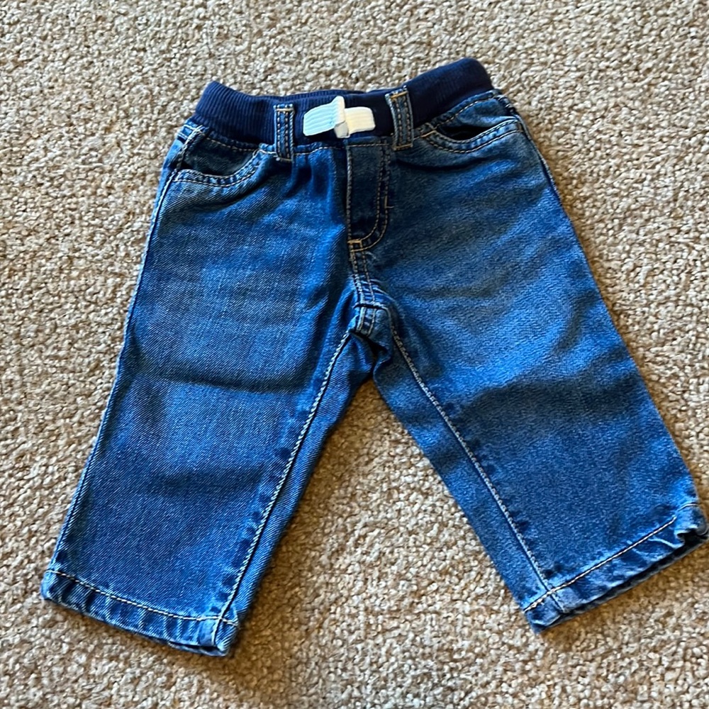Carter’s 6 month Drawstring skinny jeans.  EUC